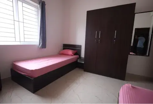 Inifity Living - Premium AC Women's PG in Coimbatore