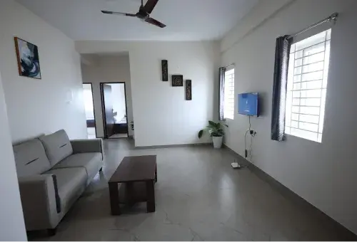 Inifity Living - Ladies PG  in Peelamedu